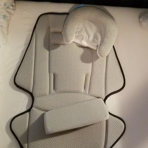 Uppababy infant snug seat